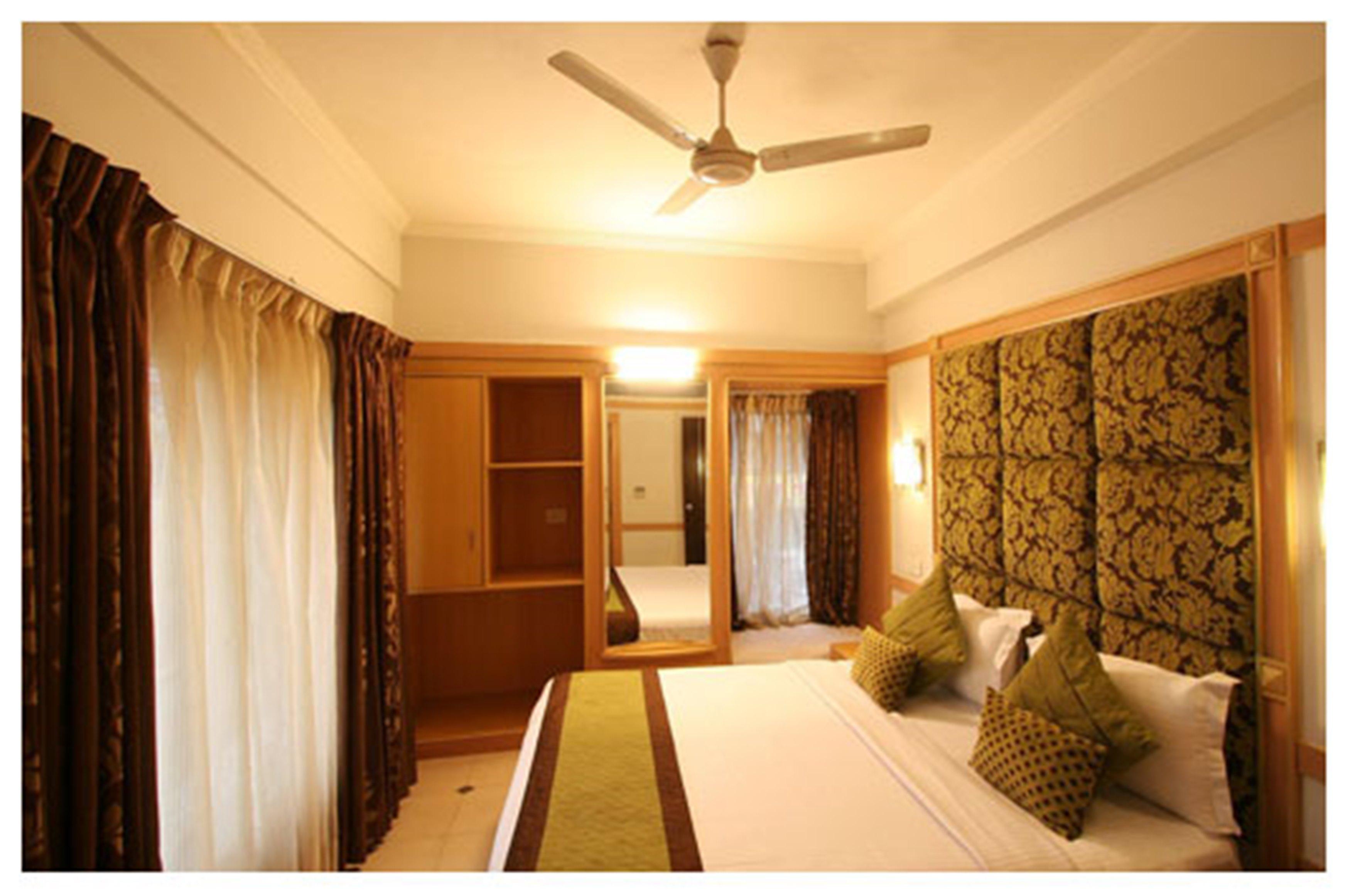 Hotel Southern Delhi  Eksteriør bilde