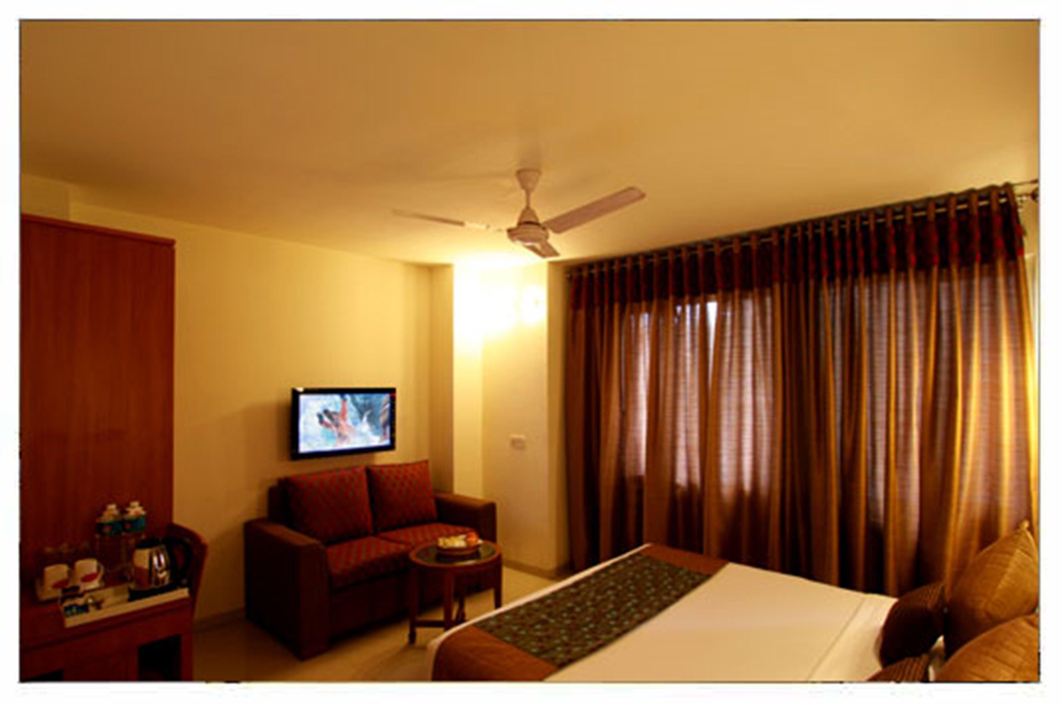 Hotel Southern Delhi  Eksteriør bilde