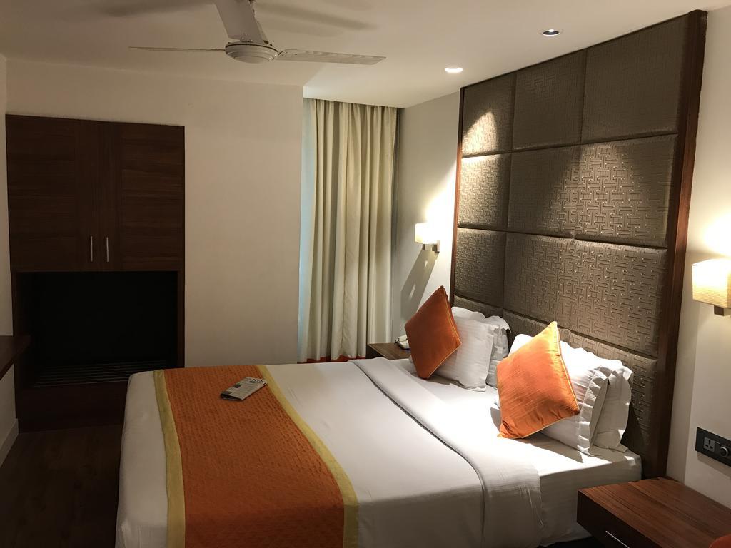 Hotel Southern Delhi  Eksteriør bilde