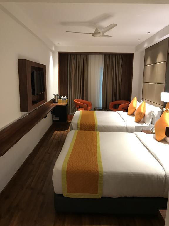 Hotel Southern Delhi  Eksteriør bilde