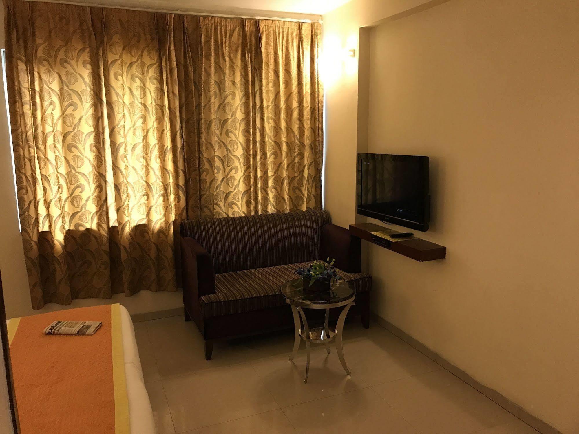 Hotel Southern Delhi  Eksteriør bilde